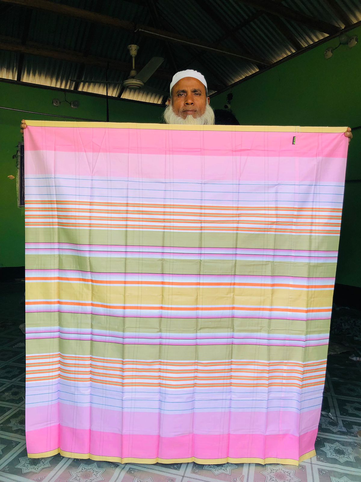 তাঁতিবাড়ি প্রিমিয়াম লুঙ্গি